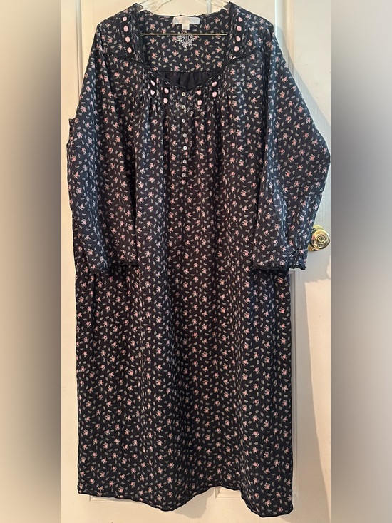 Eileen West Other - EILEEN WEST 3X Nightgown Black Floral 100% Cotton Long Sleeve Dreamtime Jersey